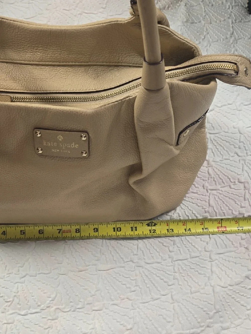 Kate Spade Berkshire Road Stevie Pebbled Leather Satchel – Beige / Taupe